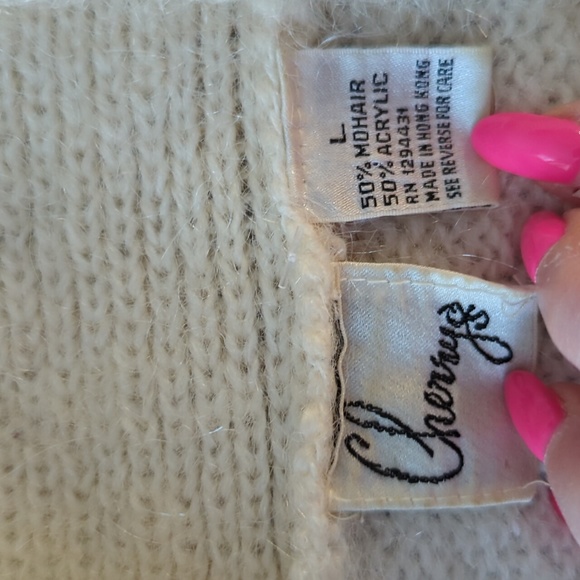 Vintage Cherry and Webb sweater - Picture 8 of 8